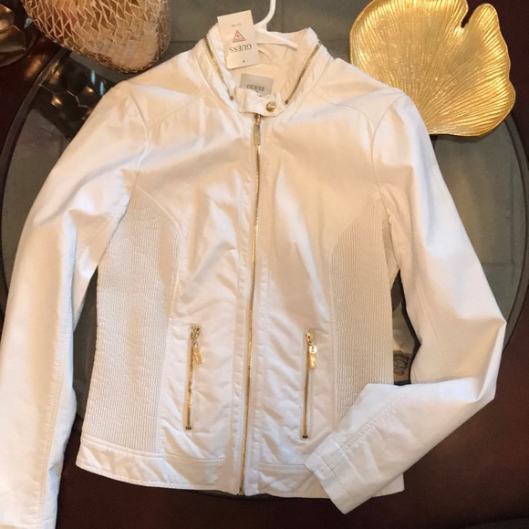 Guess Jackets & Blazers - Guess❗️off white jacket NWT